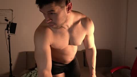 Snapshot of sandow_ chatting on March 2026 10:16:01 PM Sandow online show from March 2026 10:16:01 PM