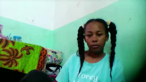 sandra1253099 online show from November 2025 07:42:01 AM