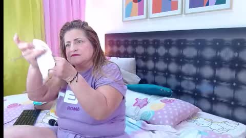 Snapshot of sandra_20_ chatting on June 2026 11:20:02 AM SANDRA online show from June 2026 11:20:02 AM