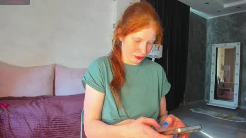 Snapshot of sandra__wilson chatting on April 2026 05:05:01 AM Sandra online show from April 2026 05:05:01 AM