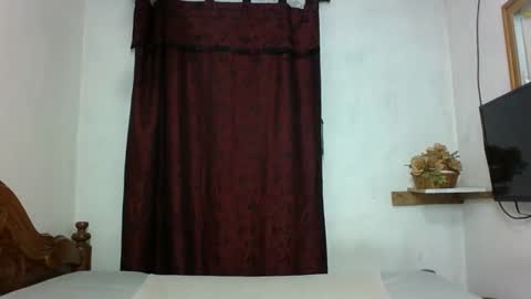 Snapshot of sandra_milly chatting on November 2025 09:19:02 AM sandra online show from November 2025 09:19:02 AM