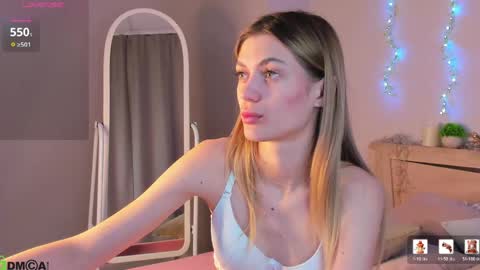 Snapshot of sandraa_anderson chatting on April 2026 11:54:02 PM sandraa_anderson online show from April 2026 11:54:02 PM