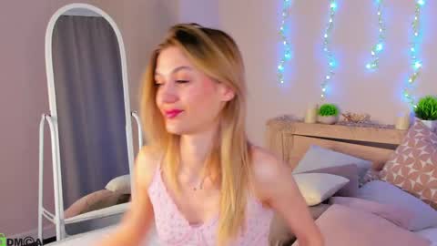 Snapshot of sandraa_anderson chatting on April 2026 12:12:01 AM sandraa_anderson online show from April 2026 12:12:01 AM
