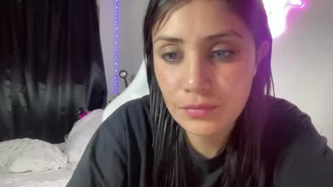 SANDRABREEZE online show from July 2026 03:33:02 AM