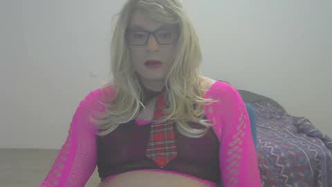 Snapshot of sandraclara chatting on March 2025 11:39:01 PM sandraclara online show from March 2025 11:39:01 PM