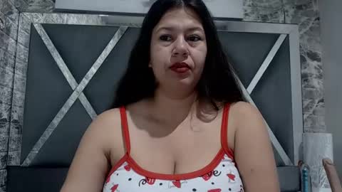 sandraclarkx69 online show from December 2024 12:01:02 PM