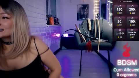 Snapshot of sandralawrence chatting on November 2025 09:15:01 PM Schedule uploadedTake a look on NEW showAnd 2 Secret shows this month See youhope often online show from November 2025 09:15:01 PM