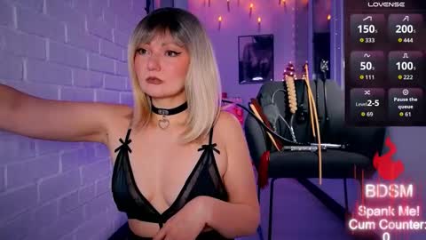 Snapshot of sandralawrence chatting on December 2025 09:44:01 PM Schedule uploadedTake a look on NEW showAnd 2 Secret shows this month See youhope often online show from December 2025 09:44:01 PM