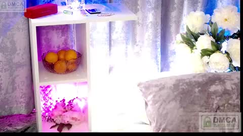 Sandra online show from February 2025 01:17:02 PM