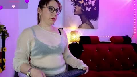 sandraossa online show from June 2026 08:00:01 PM