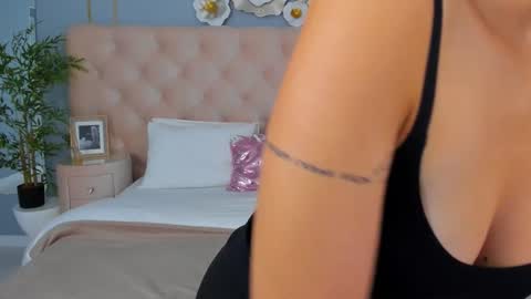 San online show from September 2025 03:17:02 AM