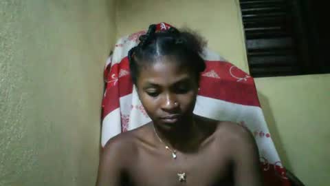 sandricaaa online show from April 2026 08:57:02 PM