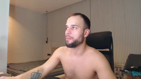 Snapshot of sandro_best chatting on February 2025 03:48:02 PM DeAlex online show from February 2025 03:48:02 PM