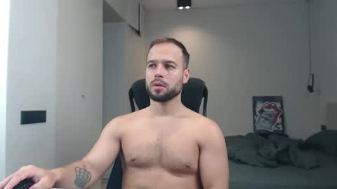 DeAlex online show from June 2026 08:23:02 AM