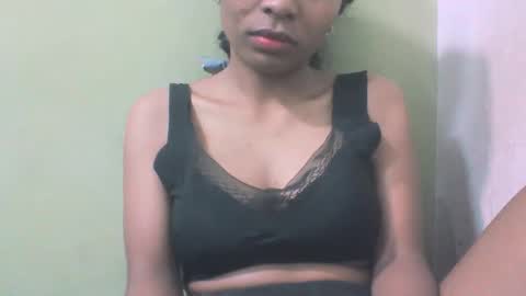 sandy735579 online show from March 2026 05:50:01 PM