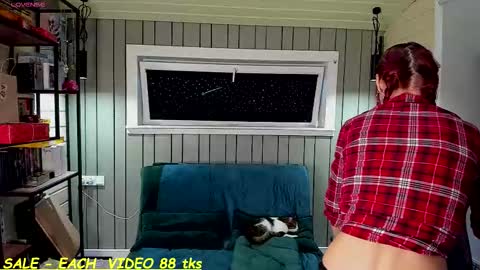 Sandy and Chris online show from December 2025 09:04:01 AM