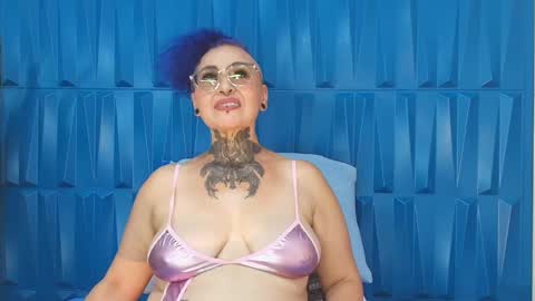 Sandy Rose online show from February 2025 06:40:02 PM