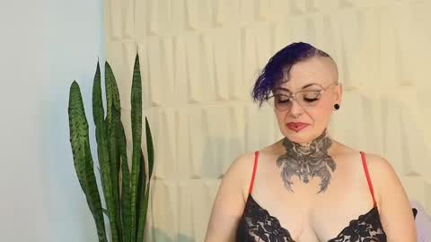 Sandy Rose online show from March 2025 06:05:02 PM