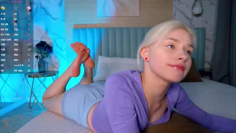 Snapshot of sandyshayes chatting on February 2026 05:40:02 AM Sandy online show from February 2026 05:40:02 AM