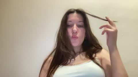 Sandy online show from November 2025 01:12:02 PM