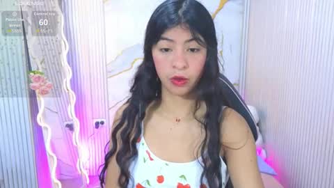 sandyy_tay online show from April 2026 11:25:02 AM