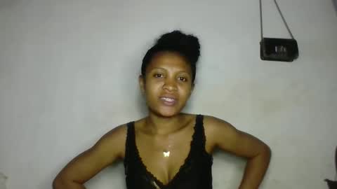 sanelie09 online show from October 2025 06:32:02 PM