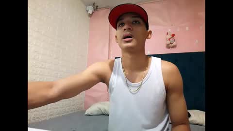 Snapshot of saniasex2025 chatting on December 2025 01:38:02 PM saniasex2025 online show from December 2025 01:38:02 PM