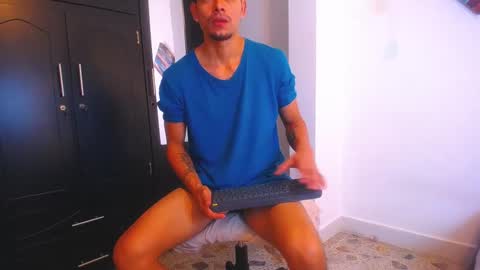 Snapshot of sanji_motion chatting on March 2026 09:32:02 PM Santi online show from March 2026 09:32:02 PM