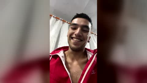 santhiiago019 online show from February 2026 05:00:02 AM