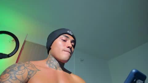 Santi Ferrer online show from April 2026 02:51:02 AM