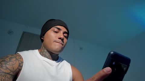 Santi Ferrer online show from June 2026 03:00:01 AM