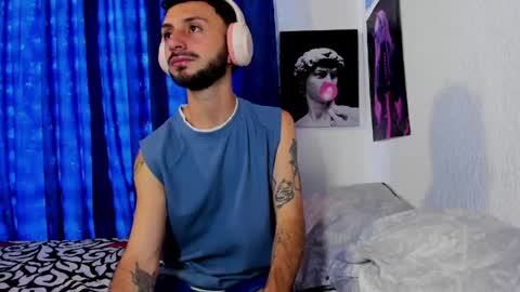 Santi online show from June 2026 07:53:01 PM