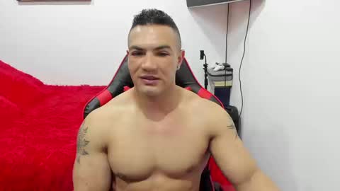 santi_pastori online show from September 2025 08:22:02 PM