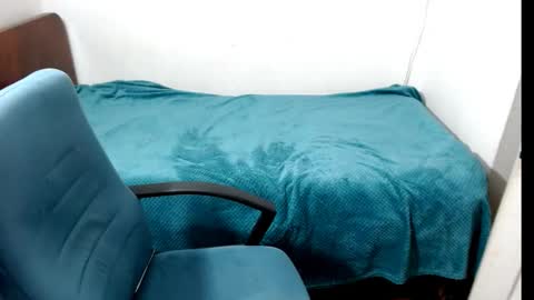 santi_ss online show from September 2025 01:06:02 AM