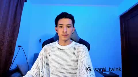 Snapshot of santi_twink19 chatting on December 2024 11:01:01 AM santi_twink19 online show from December 2024 11:01:01 AM