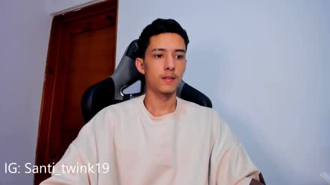 Snapshot of santi_twink19 chatting on February 2025 02:18:01 AM santi_twink19 online show from February 2025 02:18:01 AM