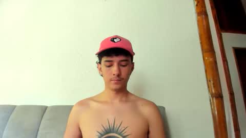 santi_twink19 online show from May 2026 04:13:02 PM