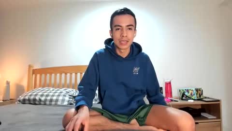 Snapshot of santiago0ne chatting on November 2025 07:01:02 PM santiago0ne online show from November 2025 07:01:02 PM