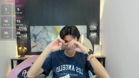 Snapshot of santiago_russo18 chatting on November 2025 03:49:01 AM santiago_russo18 online show from November 2025 03:49:01 AM