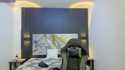 Snapshot of santiago_russo18 chatting on February 2026 08:48:02 PM santiago_russo18 online show from February 2026 08:48:02 PM