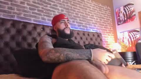 Snapshot of santiagohincapiie chatting on March 2026 09:08:02 PM Santiago Hincapiie online show from March 2026 09:08:02 PM