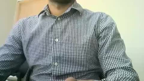 Santiago online show from February 2025 02:57:02 PM