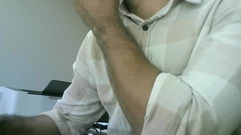 Santiago online show from March 2025 06:00:01 PM