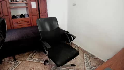 Snapshot of santiceballo chatting on March 2025 10:17:02 PM Julius Novachrono online show from March 2025 10:17:02 PM