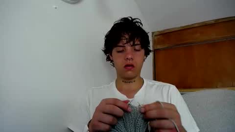 Snapshot of santii_rose chatting on January 2025 02:30:01 PM Santii online show from January 2025 02:30:01 PM