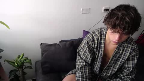 Snapshot of santii_rose chatting on February 2025 01:21:02 PM Santii online show from February 2025 01:21:02 PM