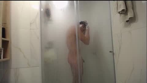 Santii online show from October 2025 11:33:02 AM