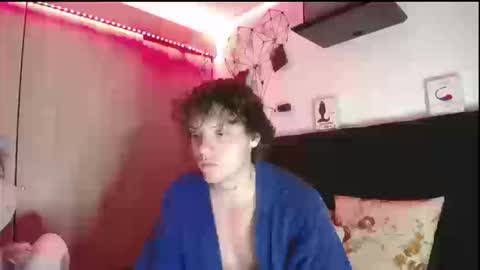 Snapshot of santii_rose chatting on March 2026 11:33:01 PM Santii online show from March 2026 11:33:01 PM