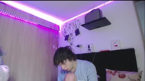 Snapshot of santii_rose chatting on March 2026 12:27:01 PM Santii online show from March 2026 12:27:01 PM