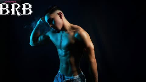 Santiago Seans online show from April 2026 01:17:02 PM